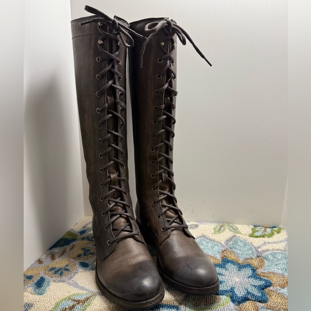 Frye Veronica Tall Lace-up Combat Boots 10 NWOT